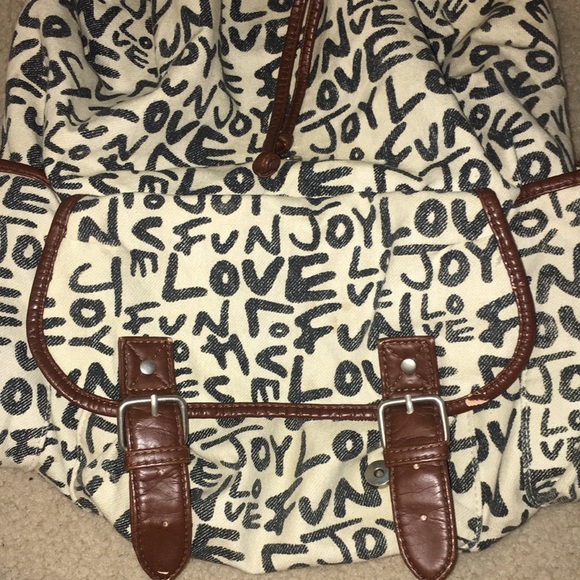 Backpack - Picture 3 of 3